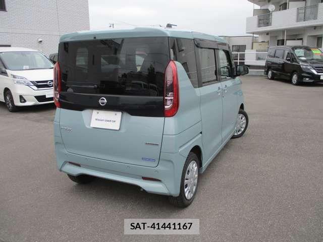 Nissan ROOX 2022-07 7060538-1