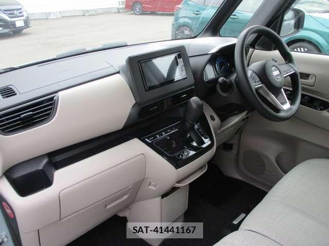 Nissan ROOX 2022-07 7060538-2
