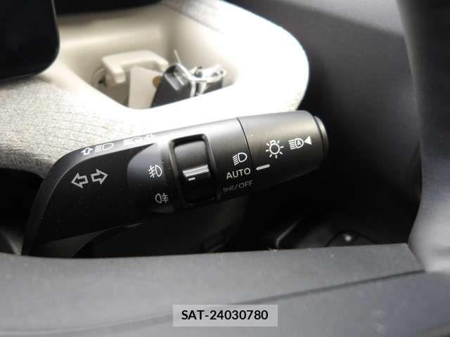 Nissan ROOX 2025-11 7215764-7