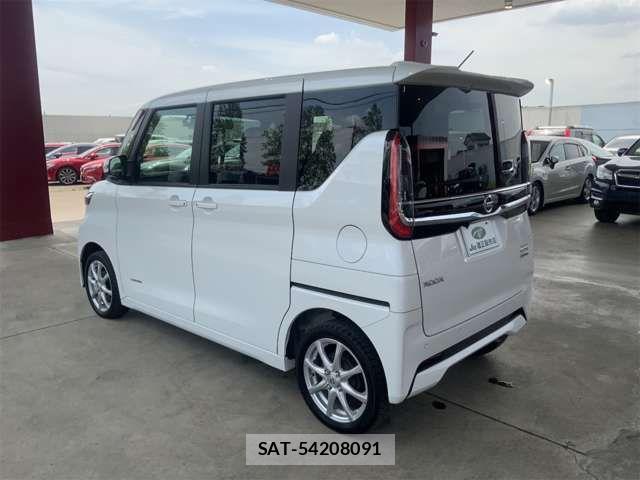 Nissan ROOX 2023-01 7224491-9
