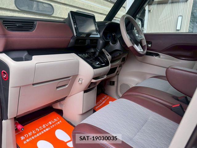 Nissan ROOX 2020-10 7216391-2