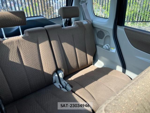 Nissan ROOX 2011-06 7224482-14