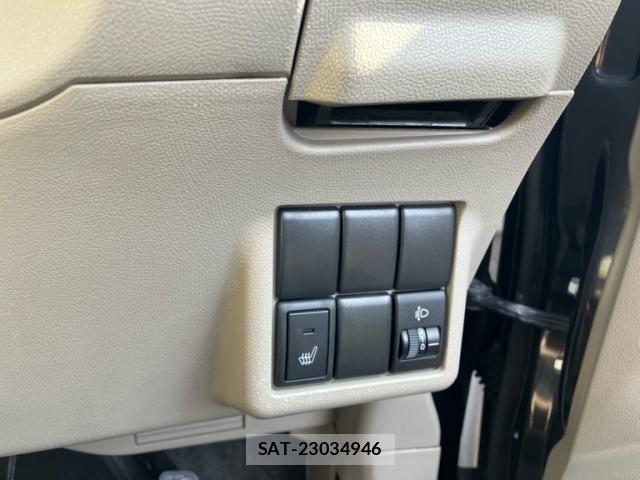 Nissan ROOX 2011-06 7224482-19
