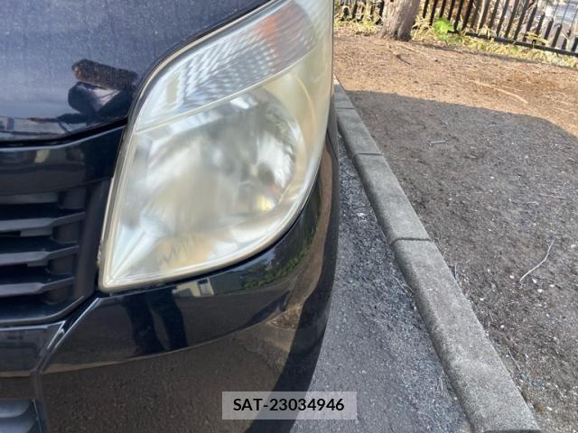 Nissan ROOX 2011-06 7224482-4