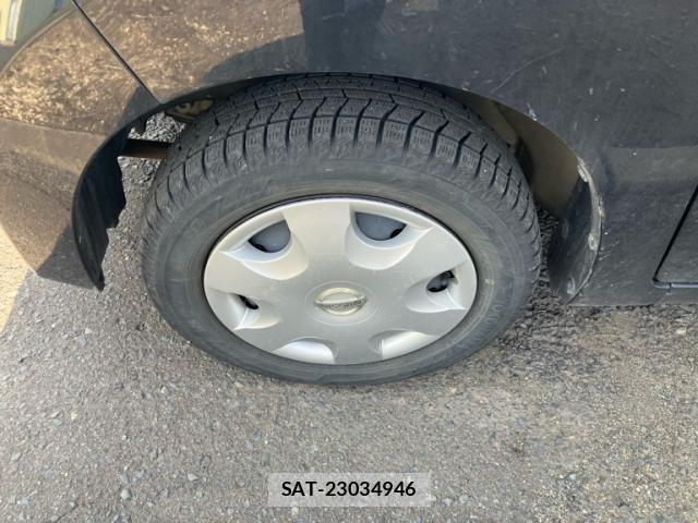 Nissan ROOX 2011-06 7224482-5