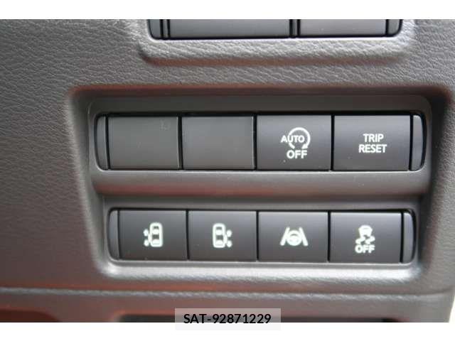 Nissan ROOX 2025-11 7215763-3