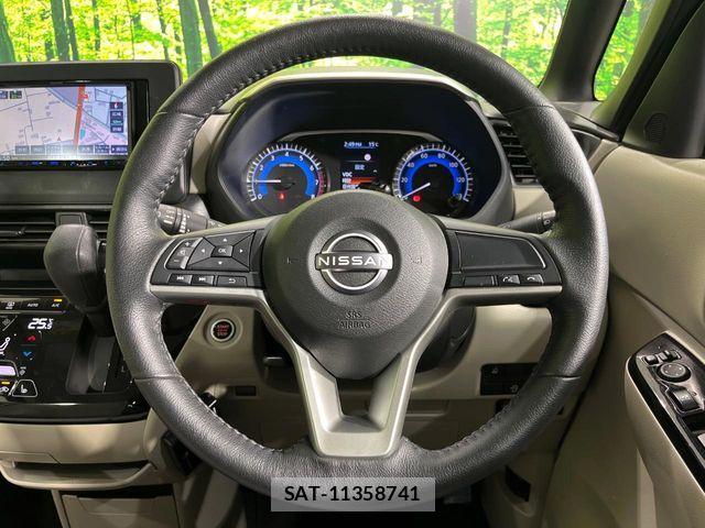 Nissan ROOX 2023-10 7224492-9