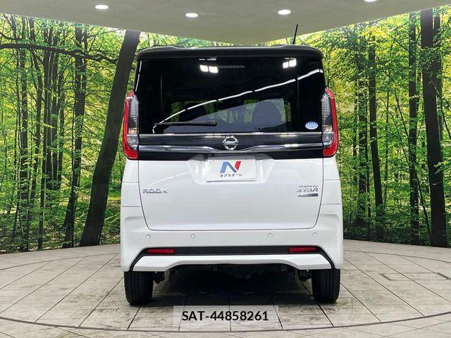 Nissan ROOX 2021-07 7252171-15