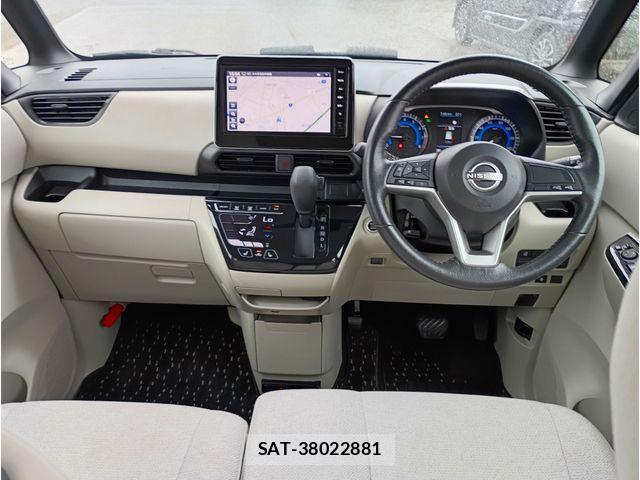 Nissan ROOX 2024-07 7252179-1
