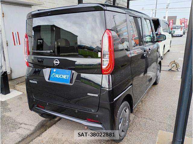 Nissan ROOX 2024-07 7252179-2