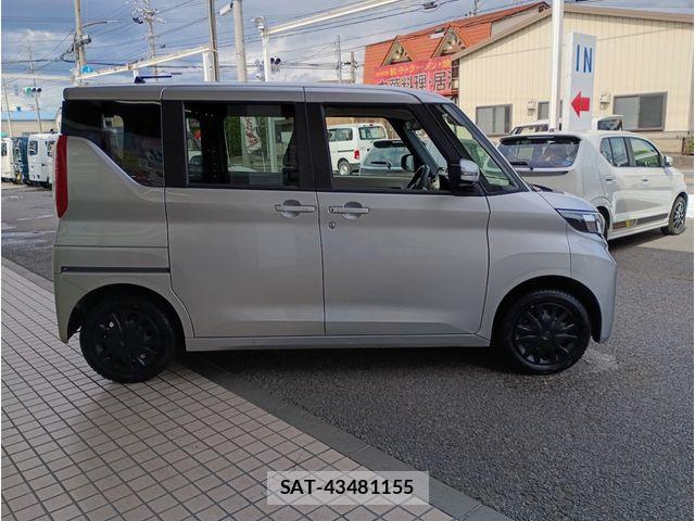 Nissan ROOX 2023-05 7272861-3