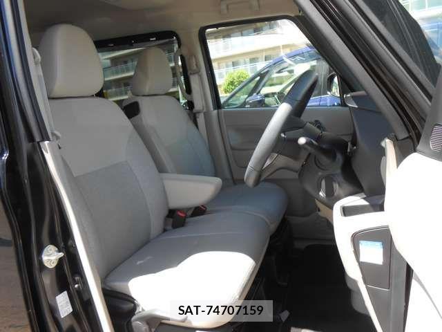 Nissan ROOX 2023-09 7329876-8