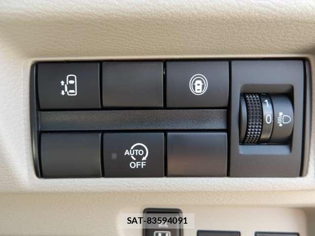 Nissan ROOX 2020-05 7329877-16