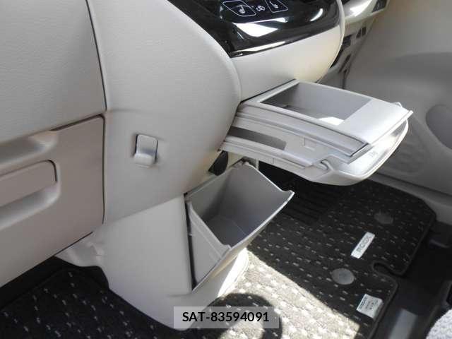Nissan ROOX 2020-05 7329877-22