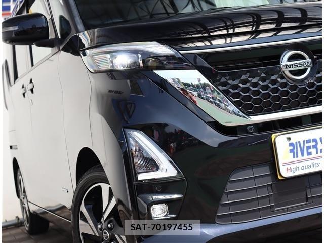 Nissan ROOX 2022-03 7329875-14