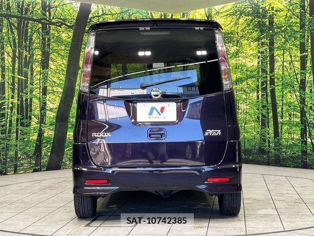 Nissan ROOX 2012-05 7359675-14
