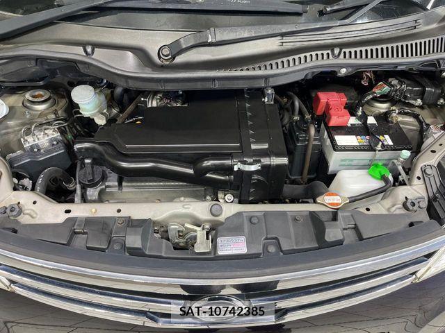 Nissan ROOX 2012-05 7359675-17