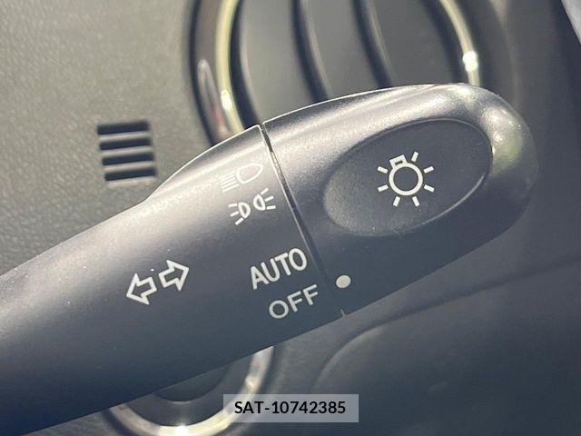 Nissan ROOX 2012-05 7359675-6