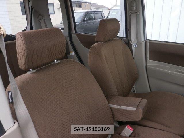 Nissan ROOX 2011-09 7457485-3