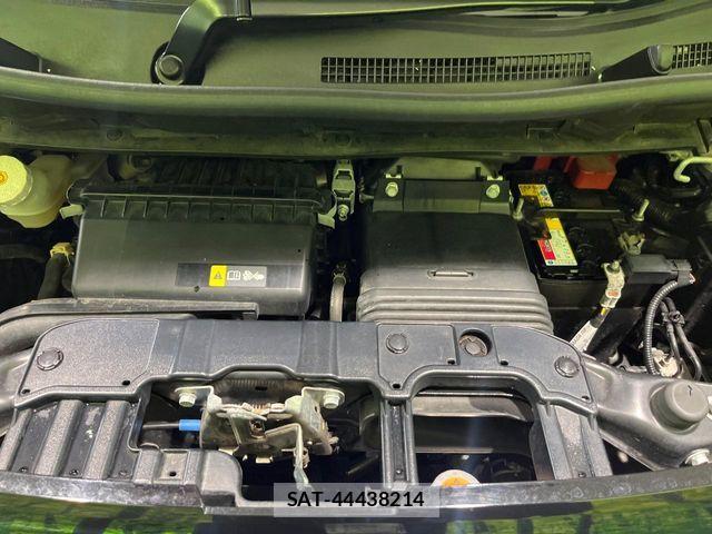 Nissan ROOX 2021-07 7502683-17
