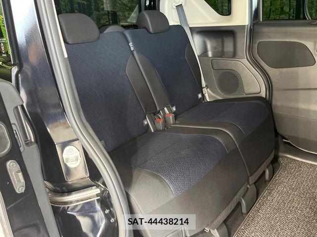 Nissan ROOX 2021-07 7502683-8