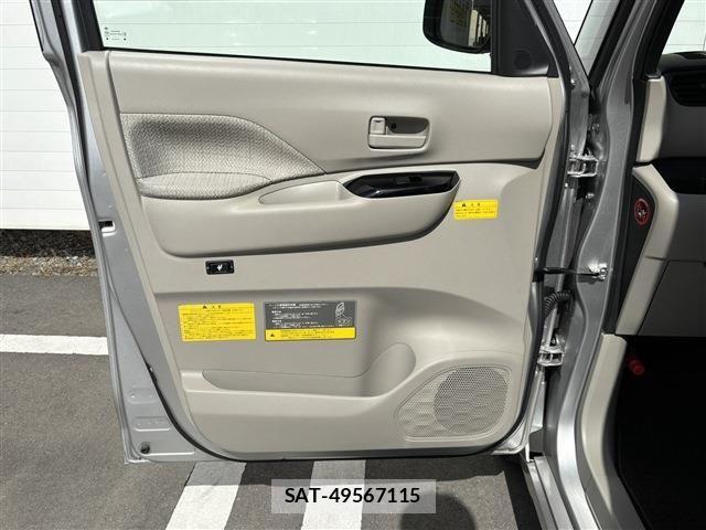 Nissan ROOX 2022-04 7502688-19