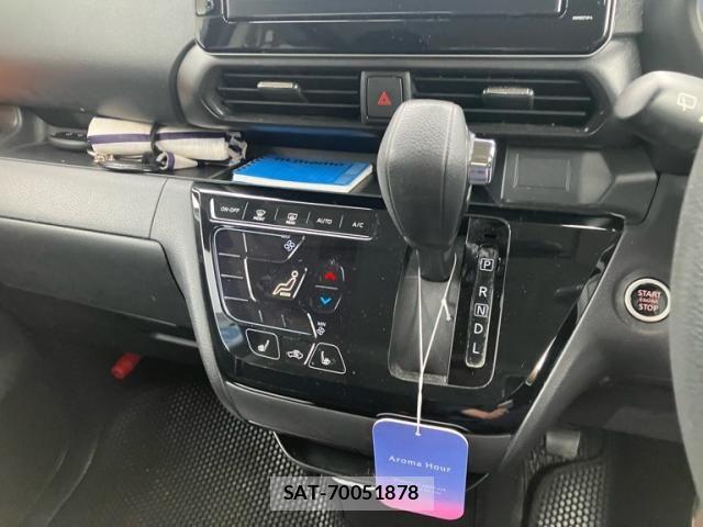 Nissan ROOX 2020-08 7619712-9