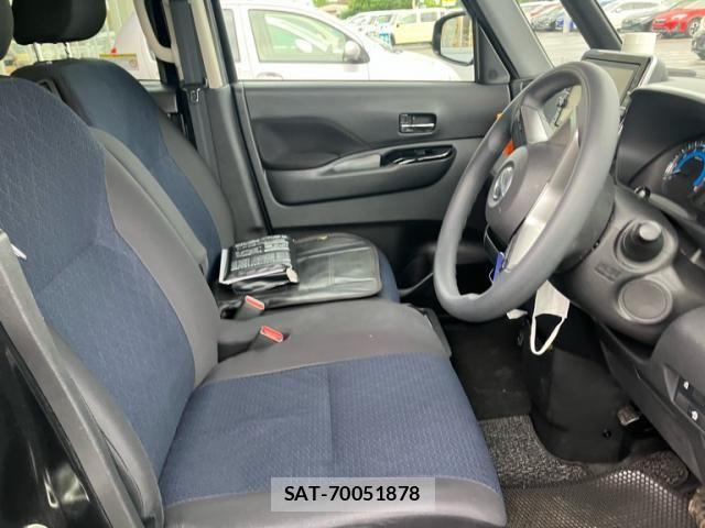 Nissan ROOX 2020-08 7619712-4