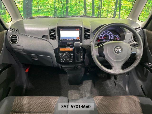 Nissan ROOX 2011-10 7619714-1