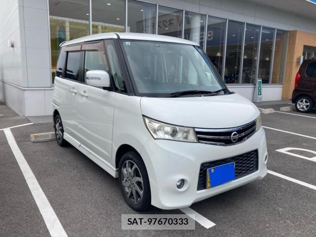 Nissan ROOX 2010-06 7619713-2