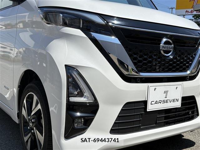 Nissan ROOX 2021-09 7728167-12