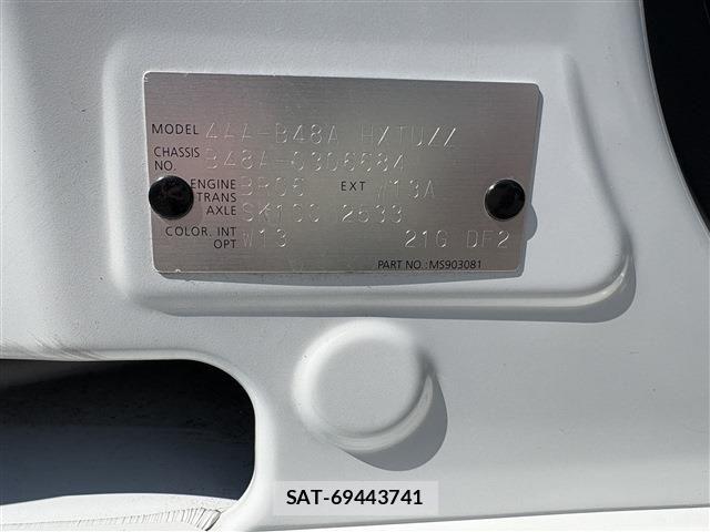 Nissan ROOX 2021-09 7728167-16