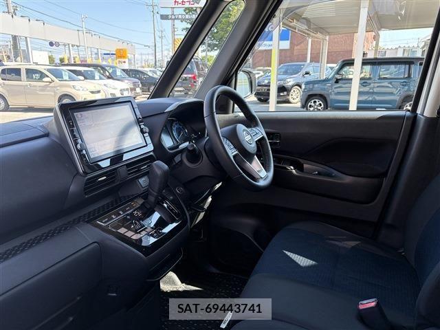 Nissan ROOX 2021-09 7728167-20