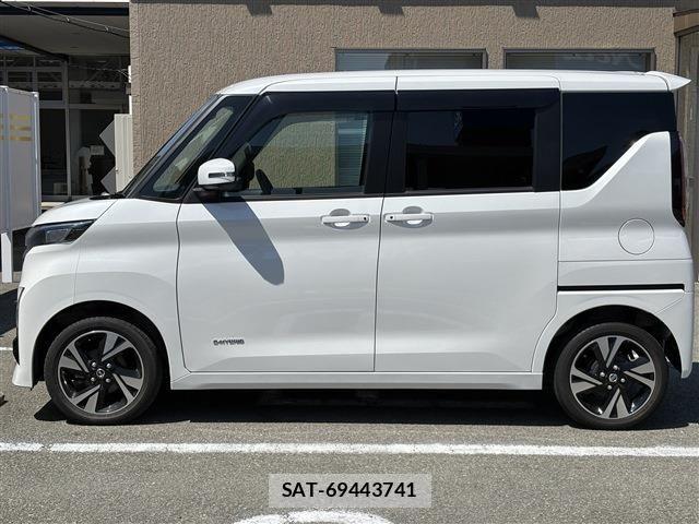 Nissan ROOX 2021-09 7728167-4