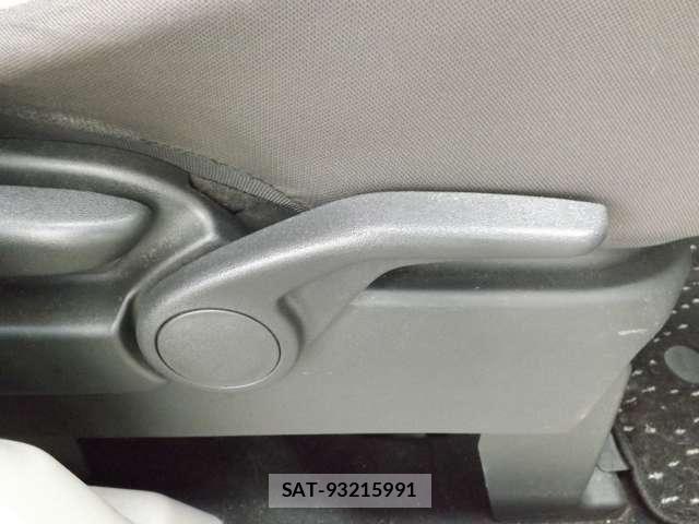 Nissan ROOX 2021-08 7788880-16