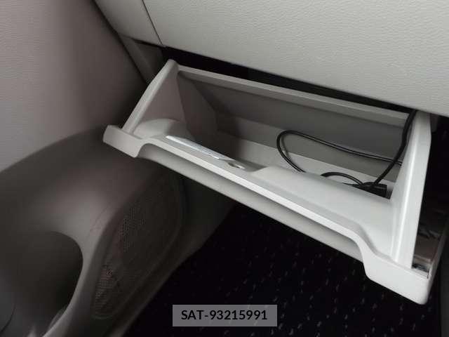 Nissan ROOX 2021-08 7788880-17