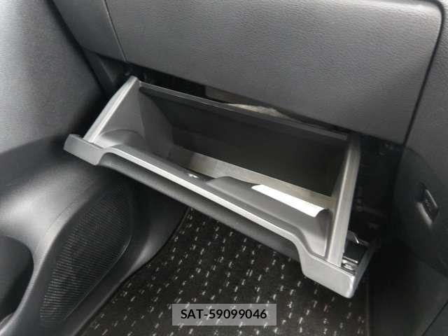 Nissan ROOX 2020-03 7788886-17