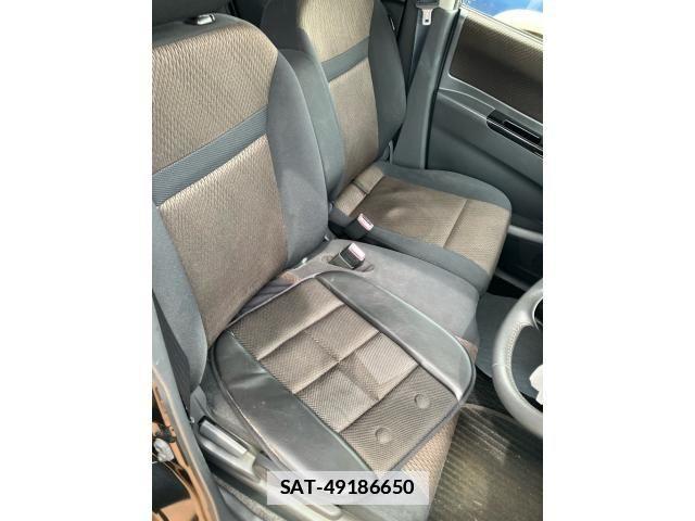 Nissan ROOX 2013-02 7879241-10