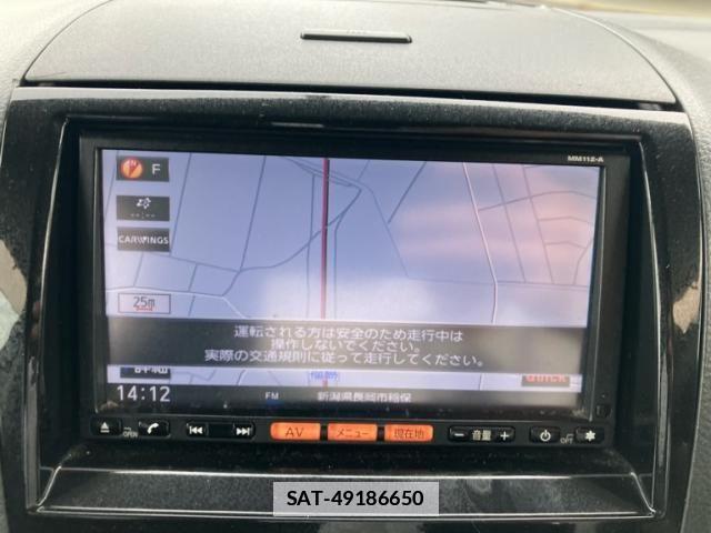 Nissan ROOX 2013-02 7879241-15