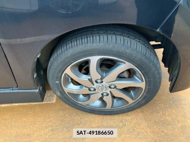 Nissan ROOX 2013-02 7879241-2