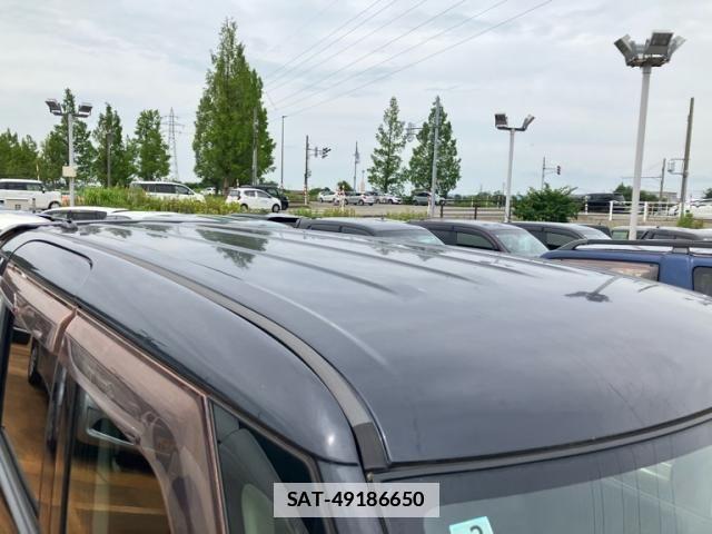 Nissan ROOX 2013-02 7879241-3