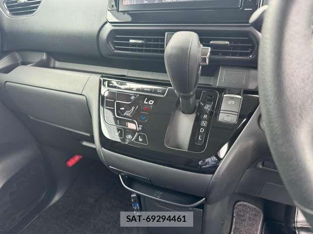 Nissan ROOX 2022-03 7980892-5