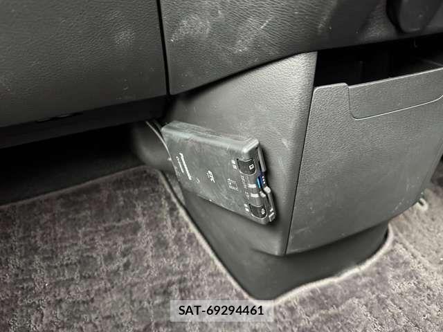 Nissan ROOX 2022-03 7980892-7