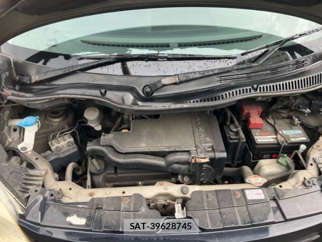 Nissan ROOX 2010-11 8038034-20