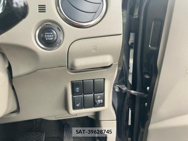 Nissan ROOX 2010-11 8038034-21