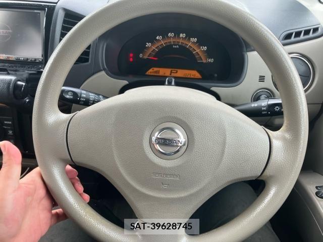 Nissan ROOX 2010-11 8038034-22