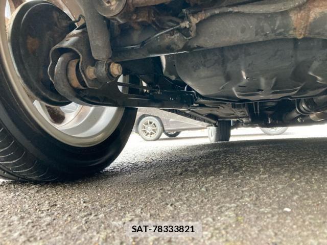 Nissan ROOX 2012-05 8038033-12