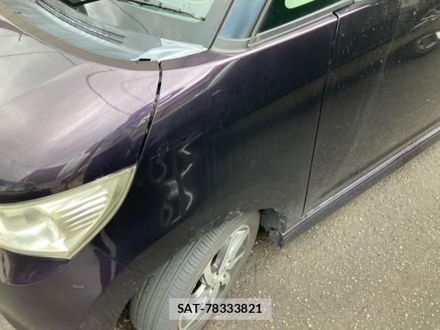 Nissan ROOX 2012-05 8038033-5