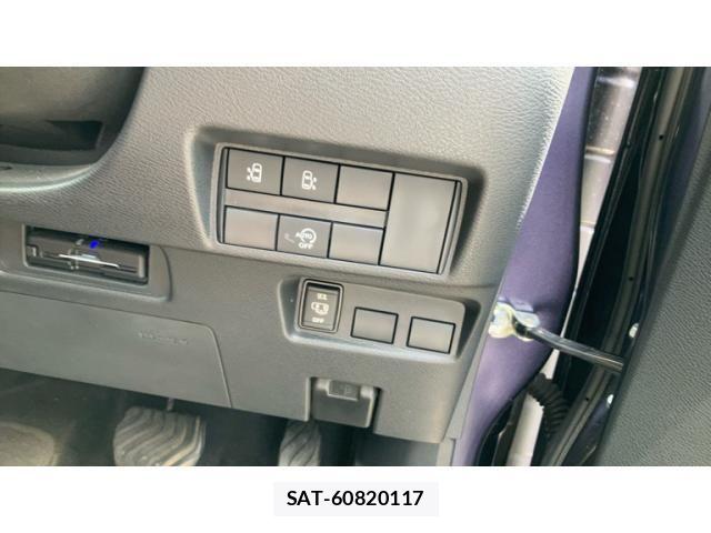 Nissan ROOX 2021-02 8038029-8
