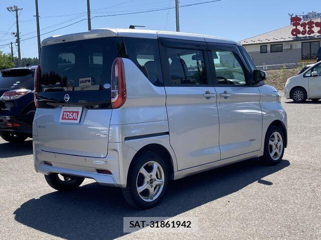 Nissan ROOX 2020-12 8038032-4